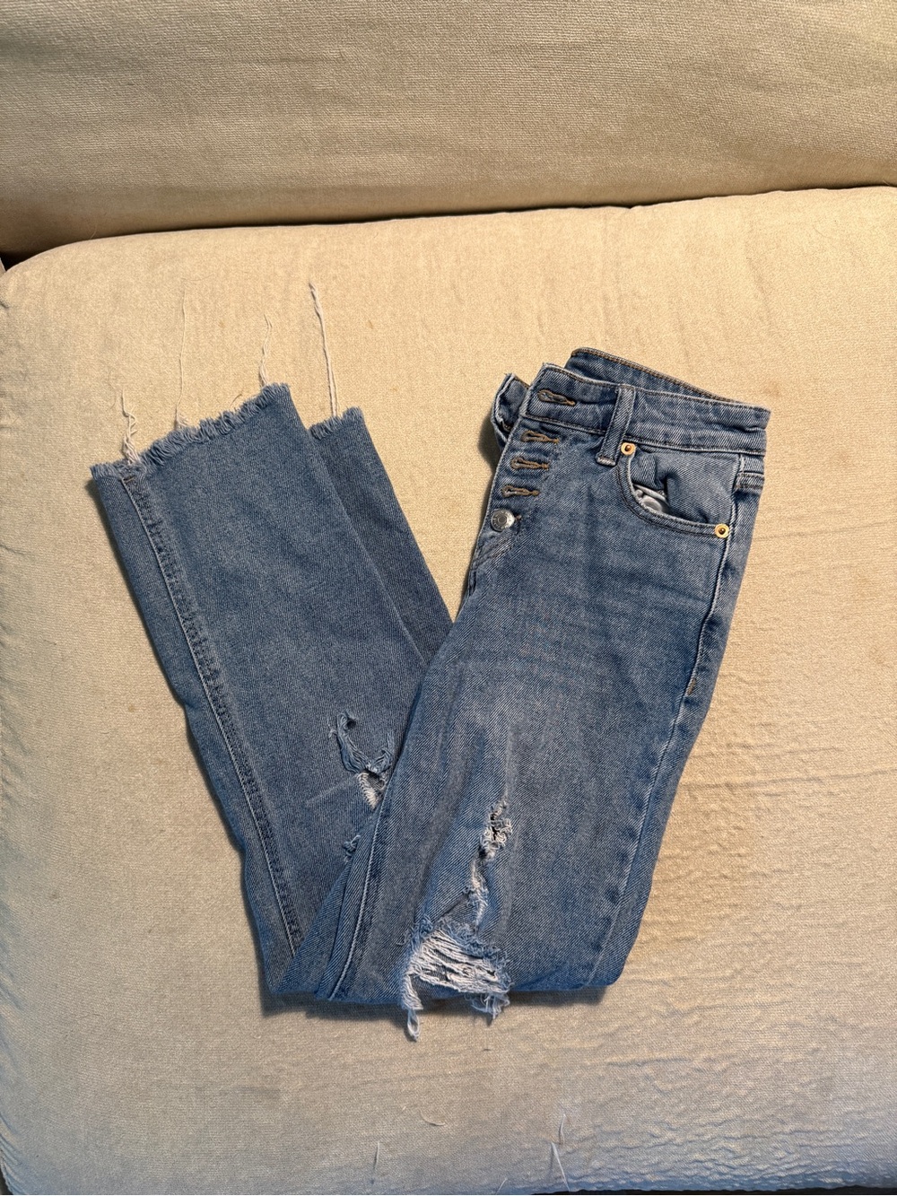 Women’s Distressed High-Rise Blue Jeans